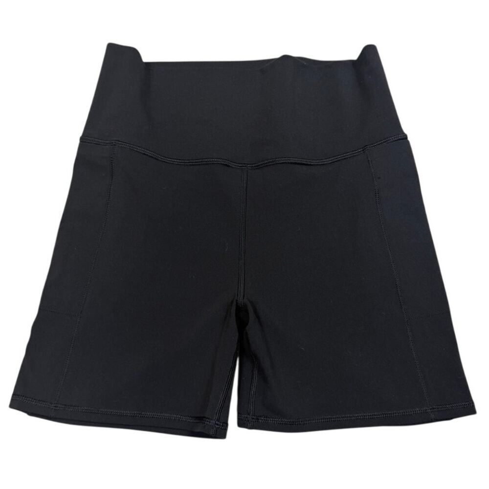 Vuori Womens Size M Studio Pocket Shorts Black